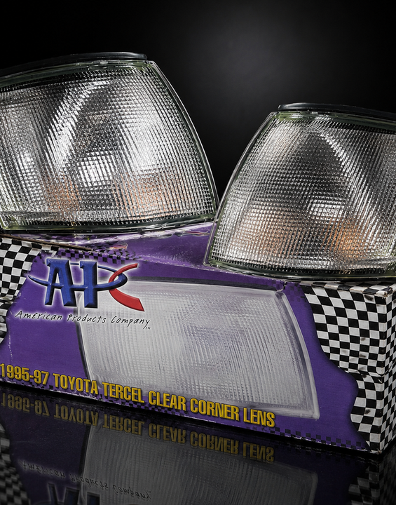 1995-1997 Toyota Tercel APC Clear Corner Lights 40.3130.CL RARE NOS